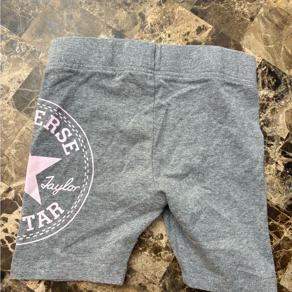 Converse Gray Shorts with Pink Logo 5-6 years - Picture 4 of 4